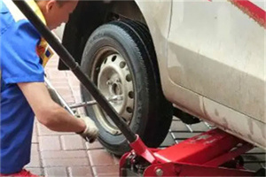 镜湖区附近拖车24小时服务热线电话