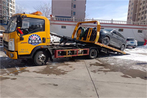 镜湖区救援拖车费用怎么算