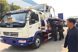 镜湖区汽车道路救援拖车价格